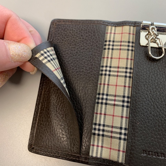 Burberry 3 ring key case/holder wallet - Picture 8 of 8